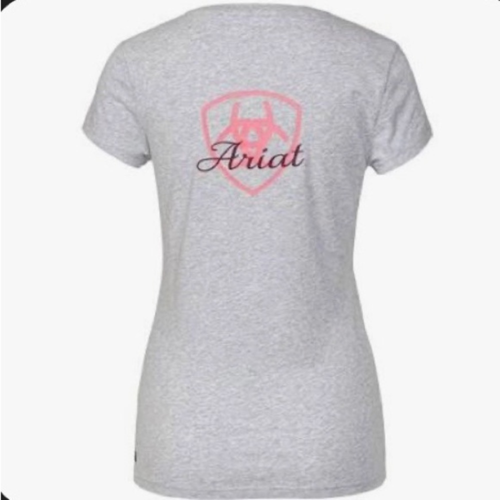 Ariat women’s Light Gray Tee with Pink Emblem